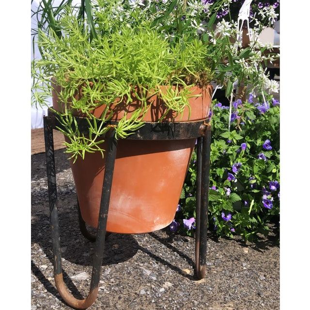 Metal Planters Specials