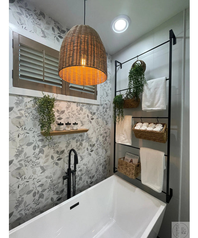 The Veronica Modern Blanket Ladder  3 Feet - 16" Wide Finish Black Powder Coat | Industrial Farm Co